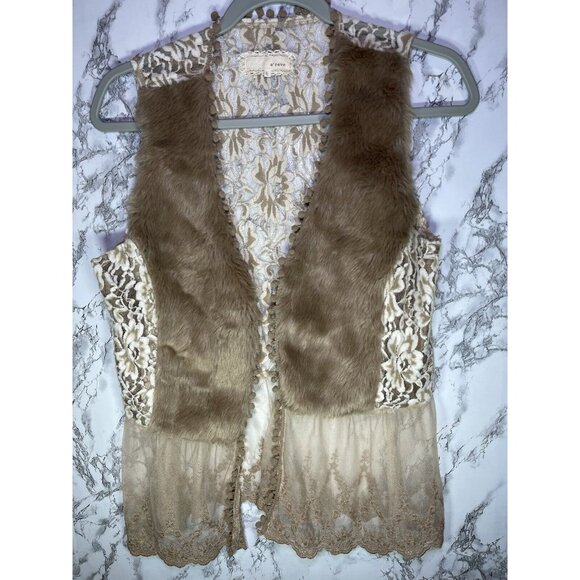 Anthropologie Jackets & Blazers - Anthropologie Faux Fur Vest SZ Large Brown Lace Boho Festival Hook Eye V Neck